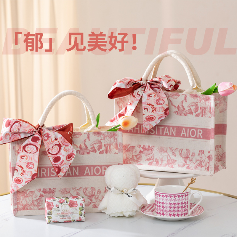 Niche bridesmaid souvenirs, best friend birthday Mid-Autumn Festival gifts, company opening event summer gift sets, casual gifts details Picture