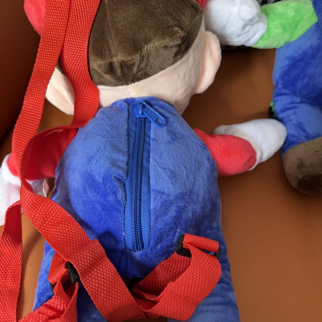 毛绒公仔、玩偶、娃娃实物图