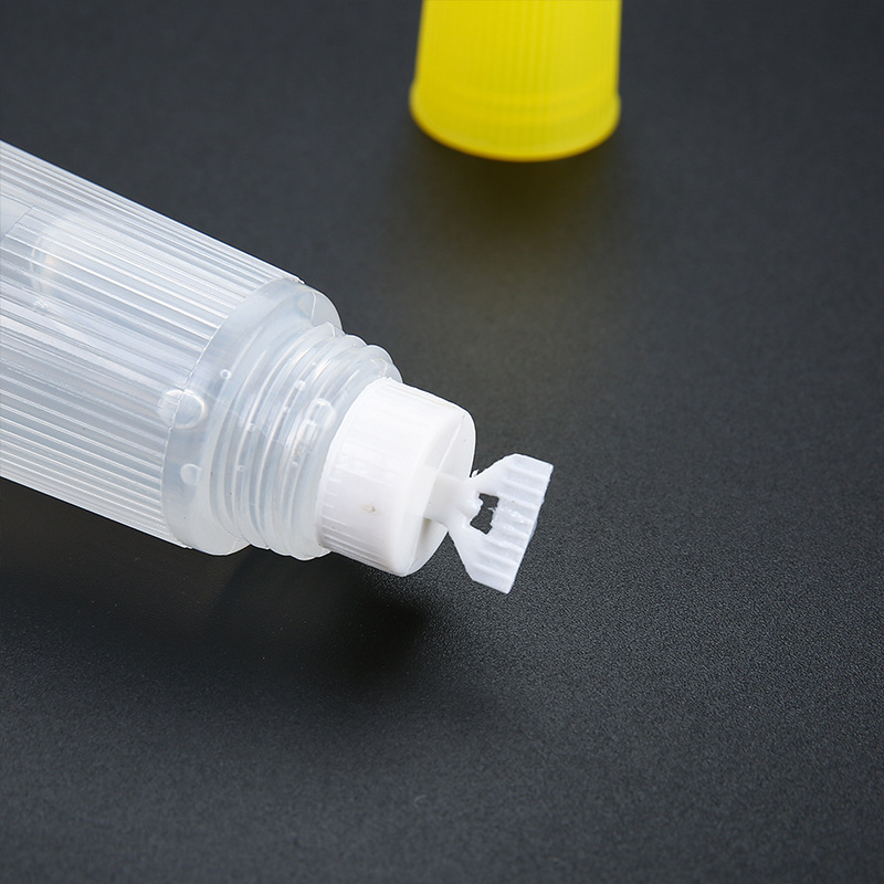 Botella plástica multifuncional 500ML botella de pegamento líquido transparente de cuatro lados con tapa amarilla para el almacenamiento de alimentos de la medicina aplicable Specification image