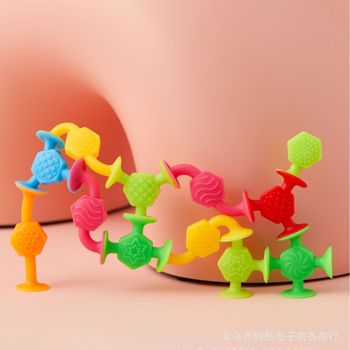 Bulk best-selling suction cup soft building blocks, suction fun and sticky fun, children's educational DIY versatile building block toys Application Scenario