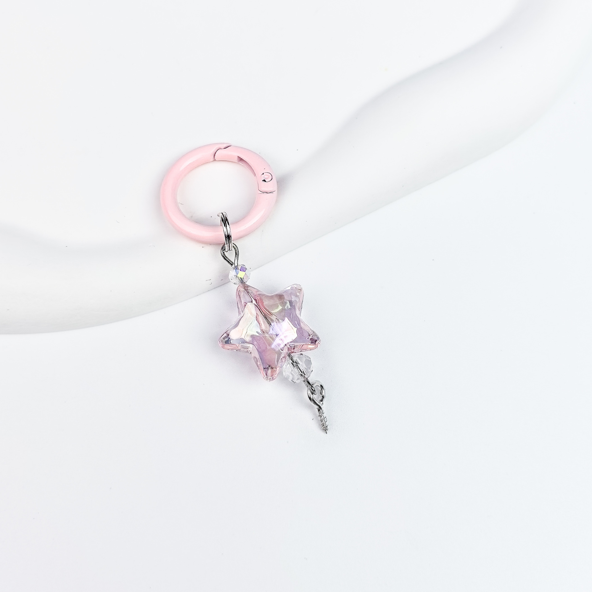 New Uv Transparent Heart-Shaped Star Multi-Color Keychain, Sheep Horn Nail, Cute Particle Blind Box, Diy Pendant, Mobile Phone Hanger Wholesale details Picture