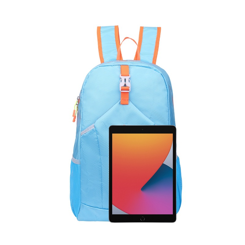 Outdoor large-capacity backpack, foldable storage bag, ultra-light scratch-resistant travel bag, water-resistant hiking and cycling bag Item Picture