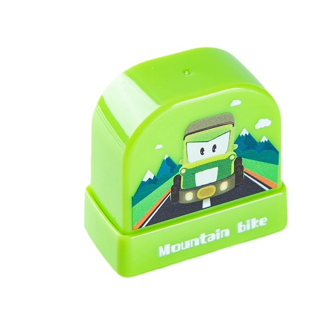 指甲刀/宠物指甲剪/指甲钳/指甲刀套装/礼盒指甲剪白底实物图