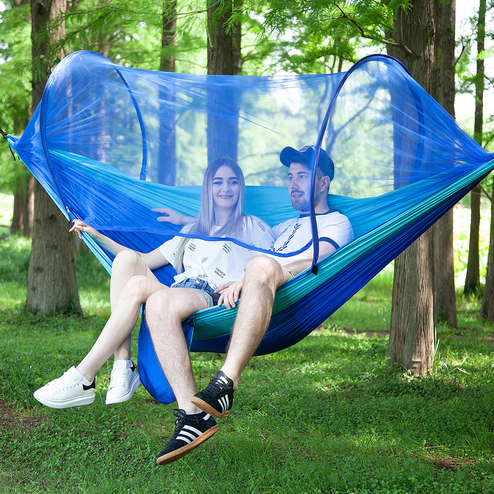 The orange fully automatic quick-opening anti-drop mosquito net with a hammock design is suitable for female children Application Scenario