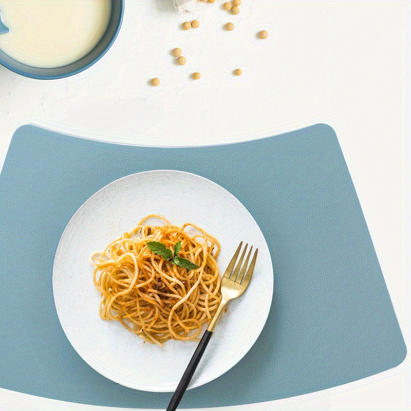 垫子  创意简约硅胶风扇垫北欧风隔热西式餐垫斑点家用厨房圆桌餐细节图