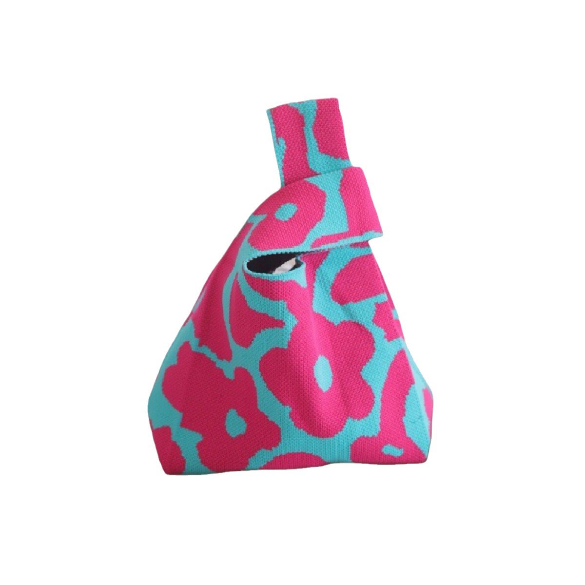 One-piece consignment gift bags, birthday gift bags, handbags, hand-carried handbags for going out, panda handbags, woven handbags, knitted handbags, wholesale at street stalls Item Picture