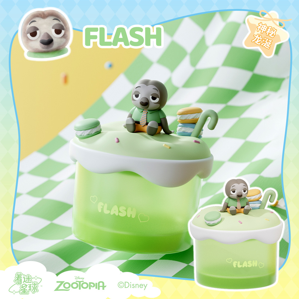 Genuine Zootopia cotton lollipops, car aromatherapy ornaments, desktop figurines, plush toys, birthday gifts details Picture