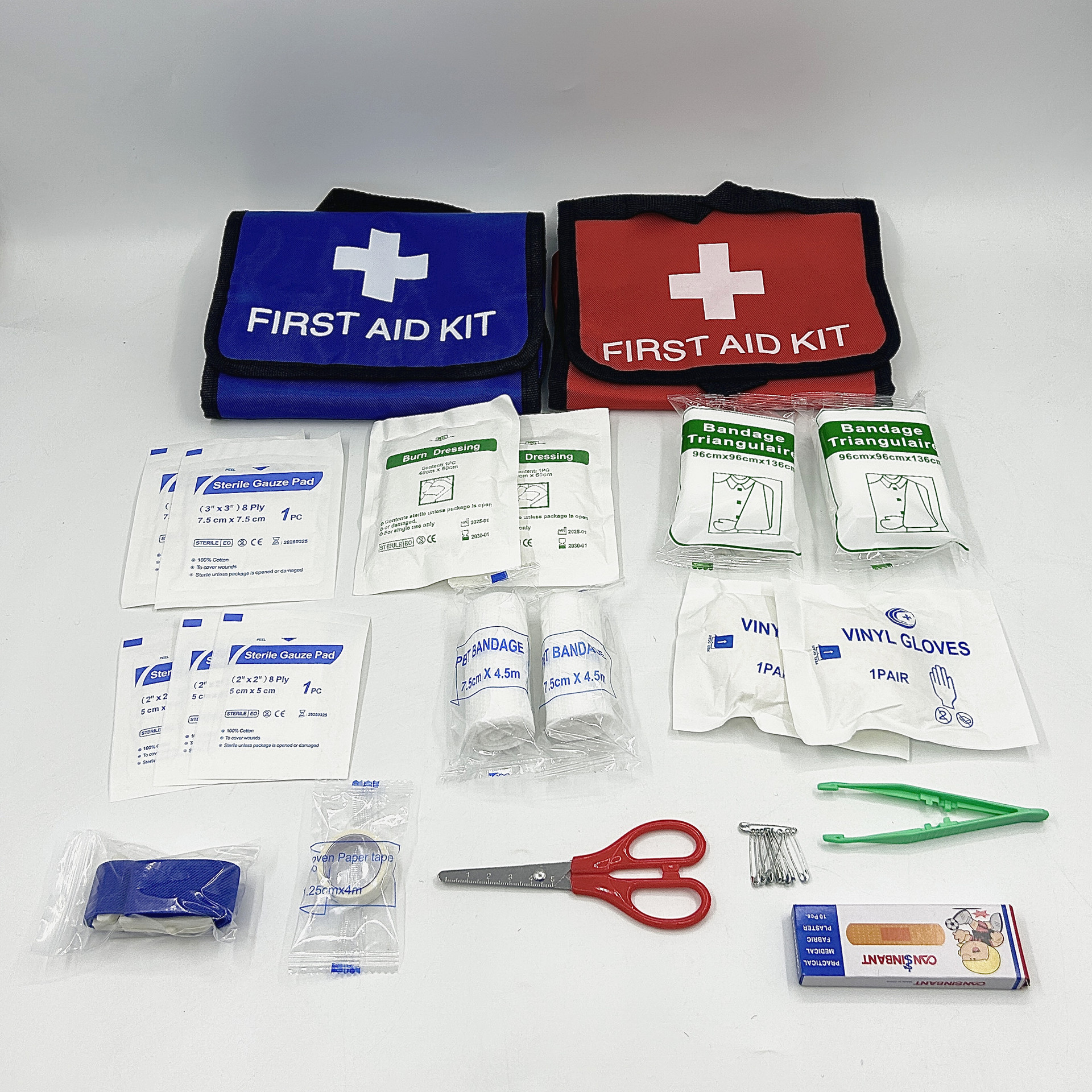 Export cross-border exclusive first aid kits, medical kits, family car and outdoor emergency kits, portable medical kits at 30% off full figure