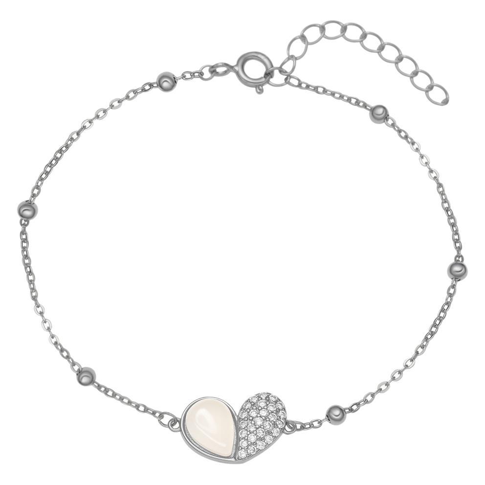 This fashionable and versatile heart-shaped bead bracelet, set with white chalcedony, is a unique and light luxury design for women's jewelry Item Picture
