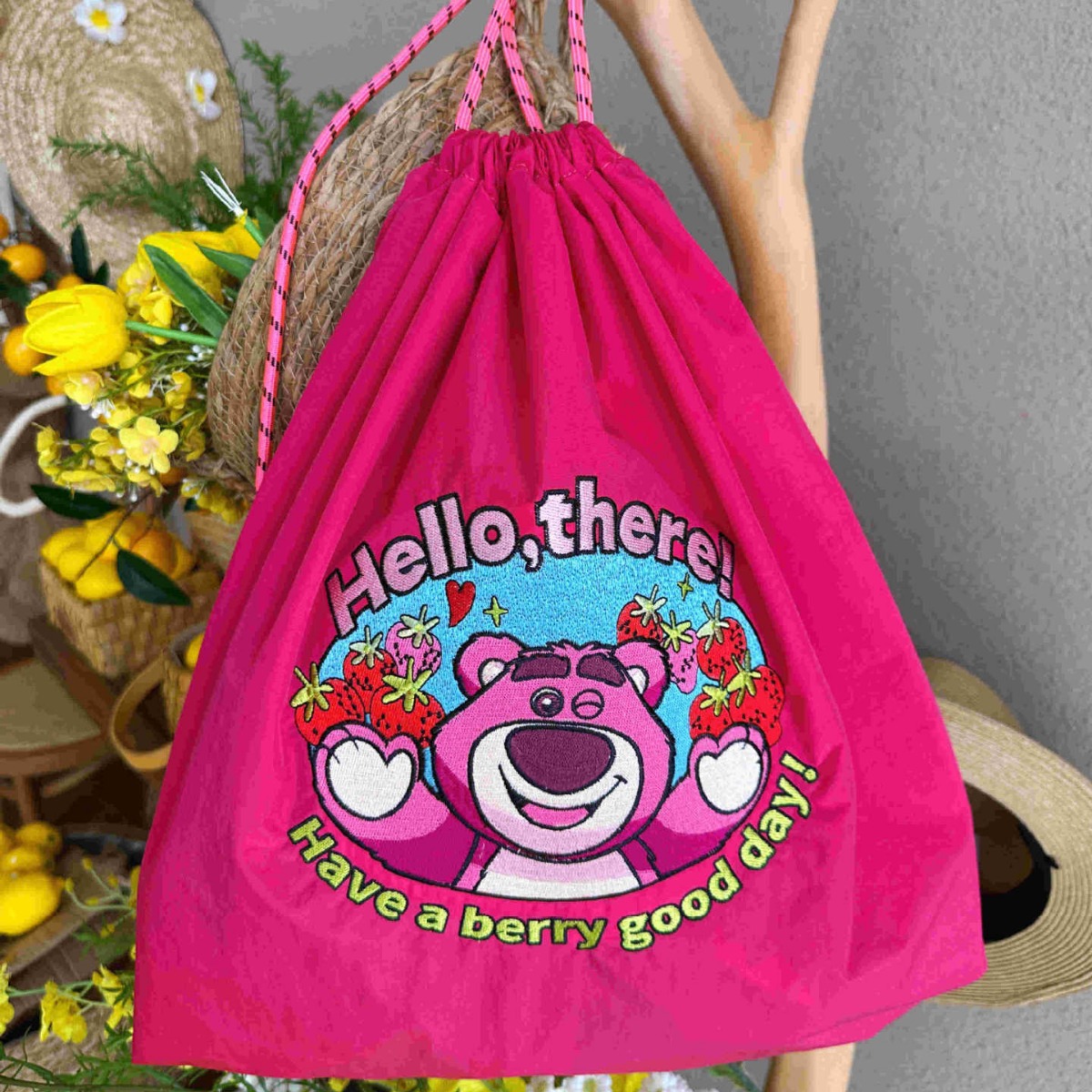 2024草莓熊双肩包小背包女新款斜挎包包贸易百搭大容量学生书包夏