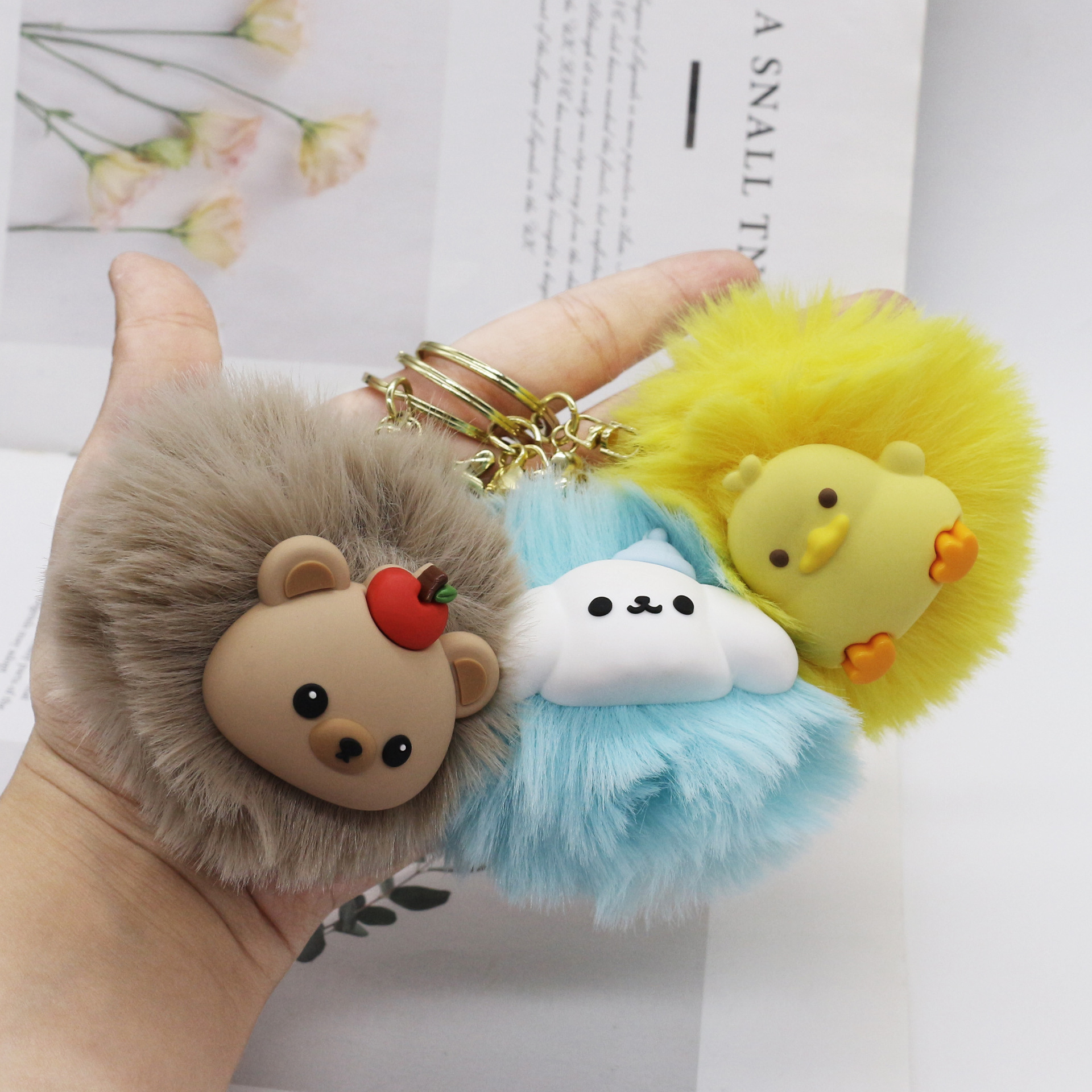 公仔挂件实物图