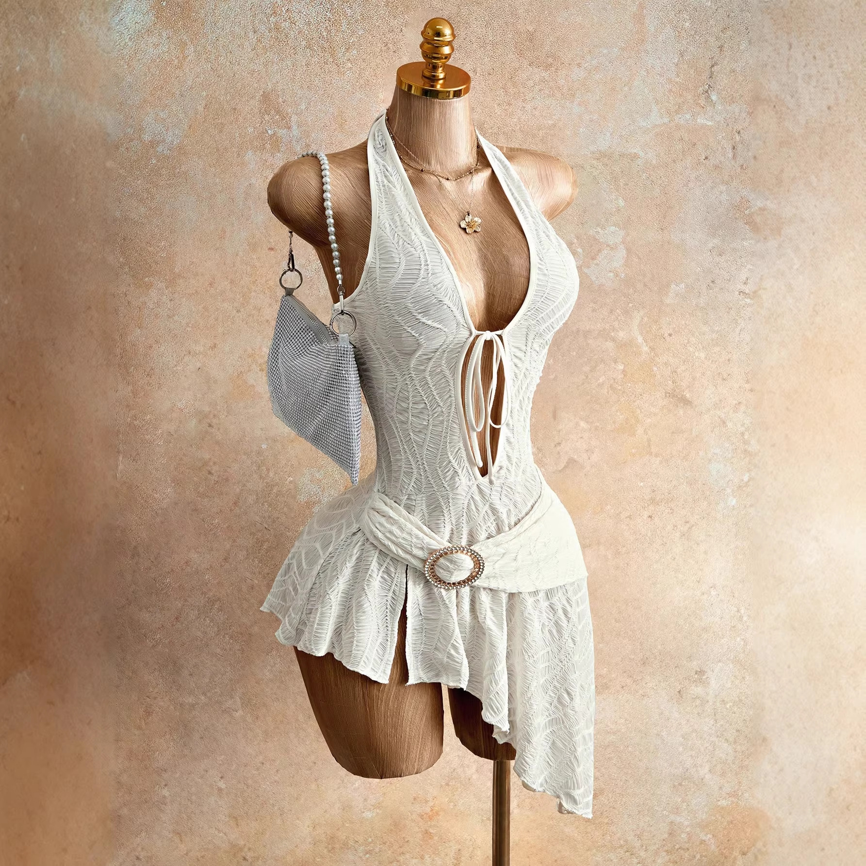 A new white textured fabric off-the-neck deep V-belt irregular sexy dress for women from Amazon, Europe and America full figure