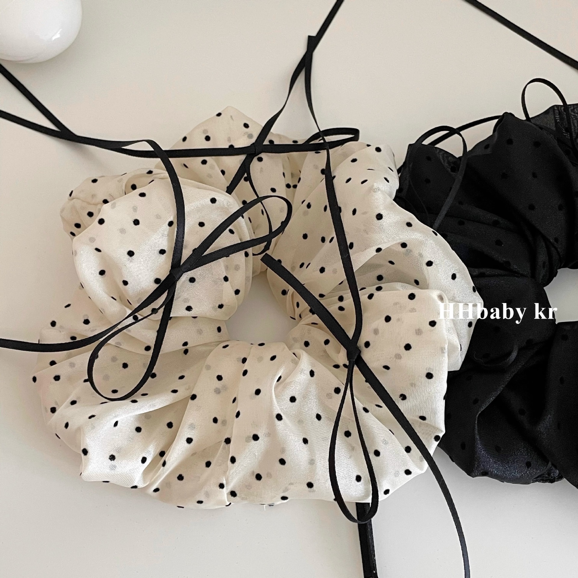 The 2025 new style of the trendy polka dot ribbon tulle large intestine hair band is a high-end and niche hair tie Specification image