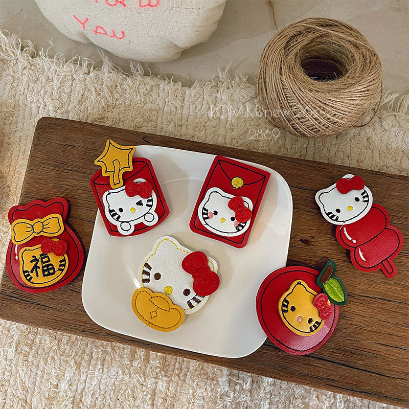 Hello Kitty主题装饰品招财猫前台摆件招财猫笔记本礼盒定制马上发财乔迁祝福礼品