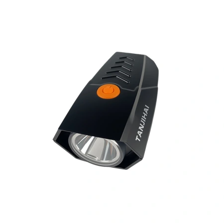 Bicycle riding equipment taillights, mountain bike accessories, safety owls, cool outdoor riding warning taillights Bicycle riding equipment taillights, mountain bike accessories, safety owls, cool outdoor riding warning taillights