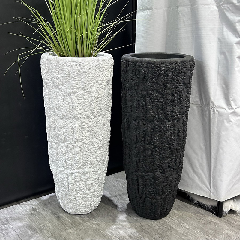 Roman column floor-standing flower vases, magnesium oxide ceramic flower POTS and vases, new Chinese wabi-sabi style living room decoration, black and white Application Scenario