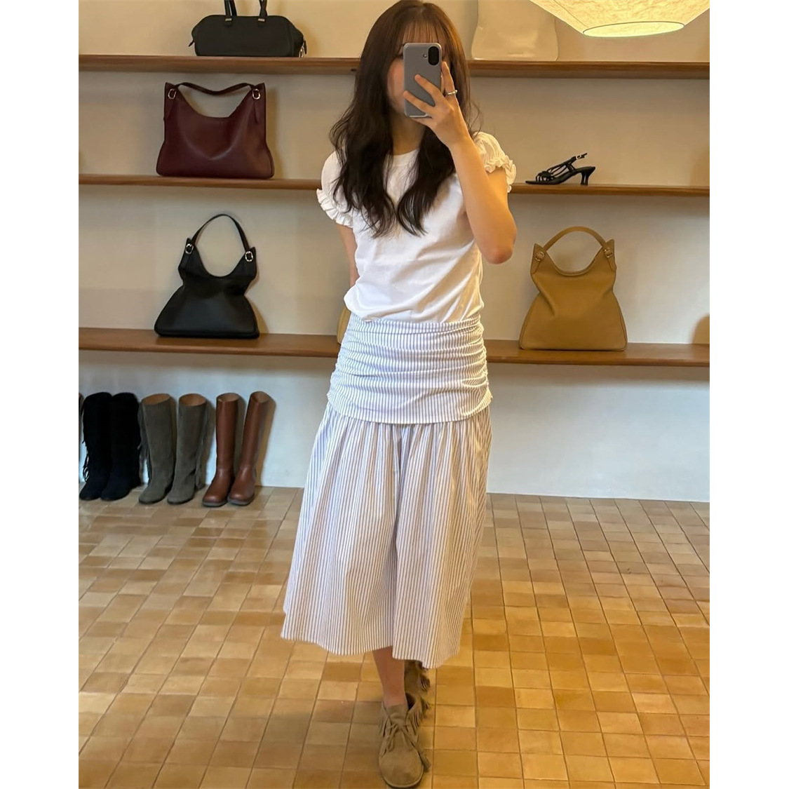 Now, the 2026 summer new style of Korean designer smo*thmood pleated striped skirt with a layered effect Application Scenario