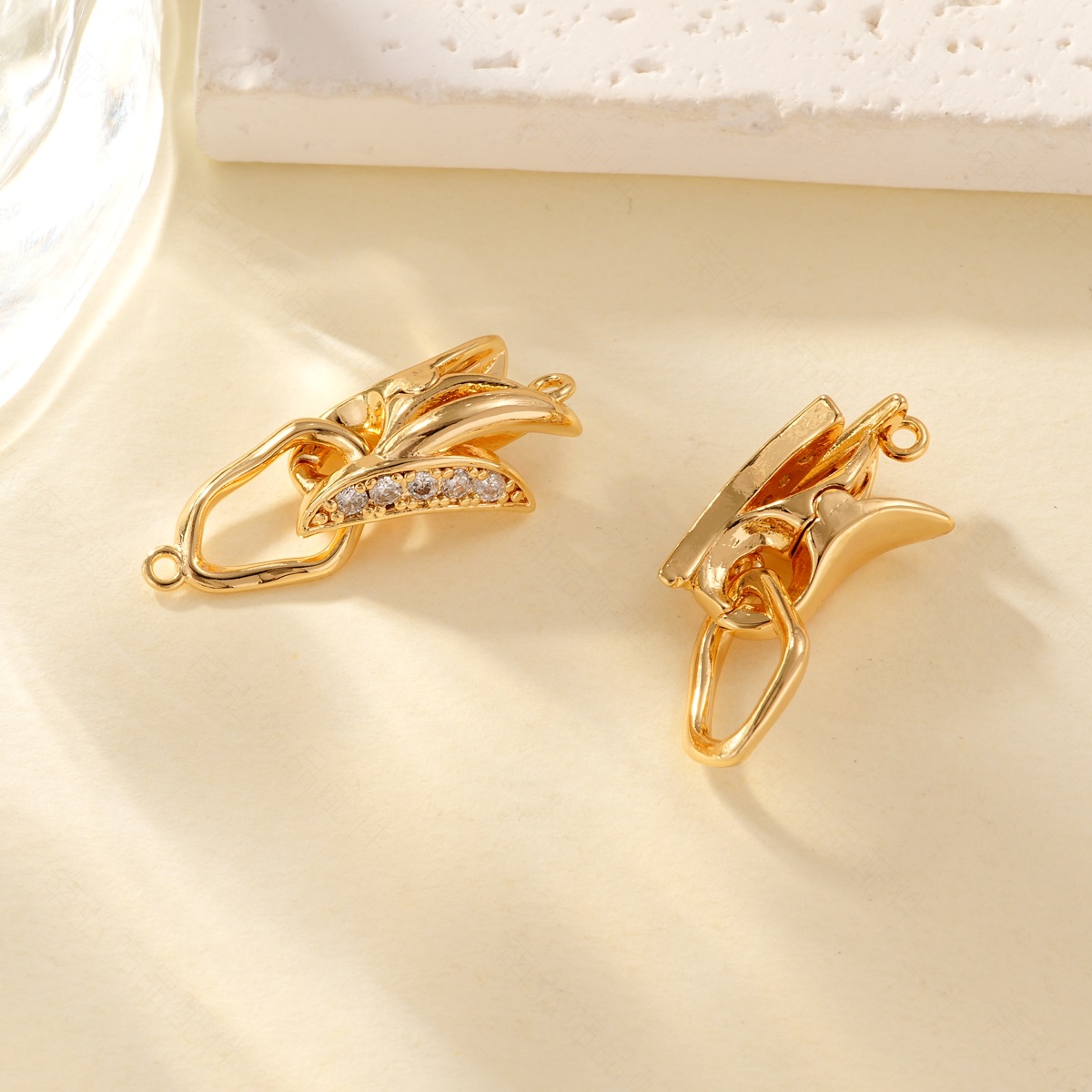 Copper-plated real gold color retention, zirconium-inlaid spring buckle, universal buckle, necklace buckle, high-end bracelet, necklace buckle, DIY jewelry accessories details Picture