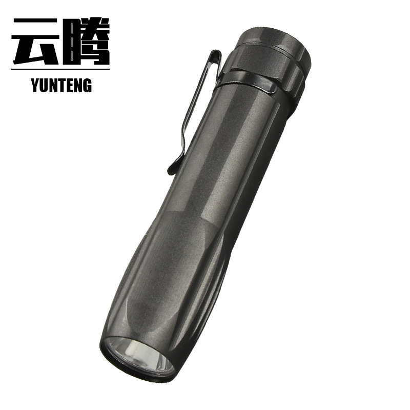 手电筒/小型手电筒/手摇发电电筒/康铭手电筒/潜水手电白底实物图