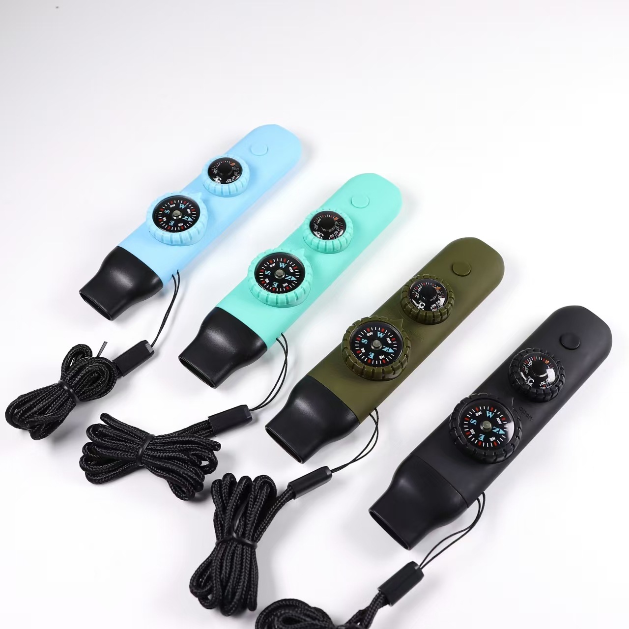 وهناك عدسة مكبرة لمصابيح الدايود المبتعث للضوء Item Picture