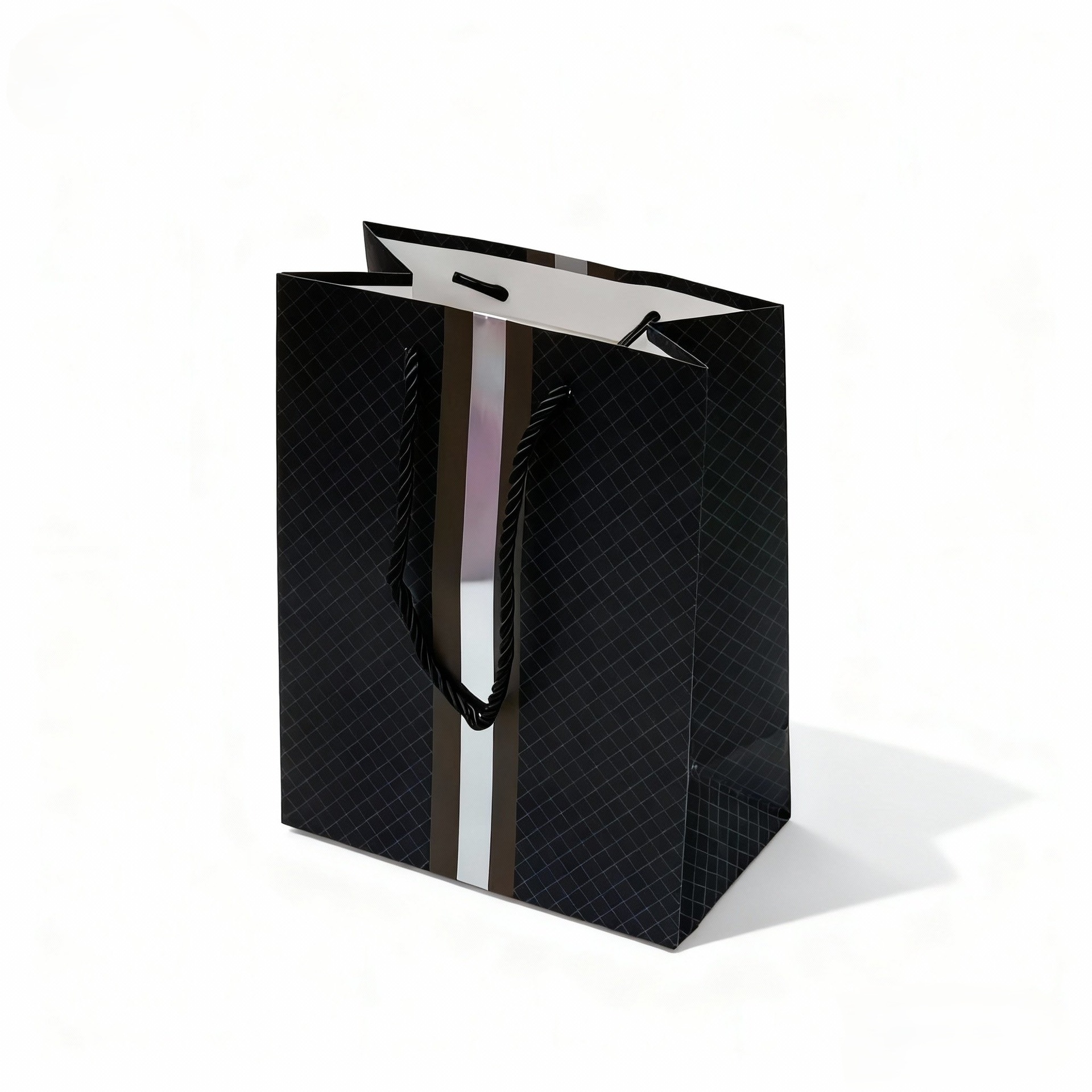 High-end black and gold diamond-patterned gift bag packaging bag, light luxury embossed hand-held bag, high-end and exquisite packaging paper bag for festival gifts Specification image