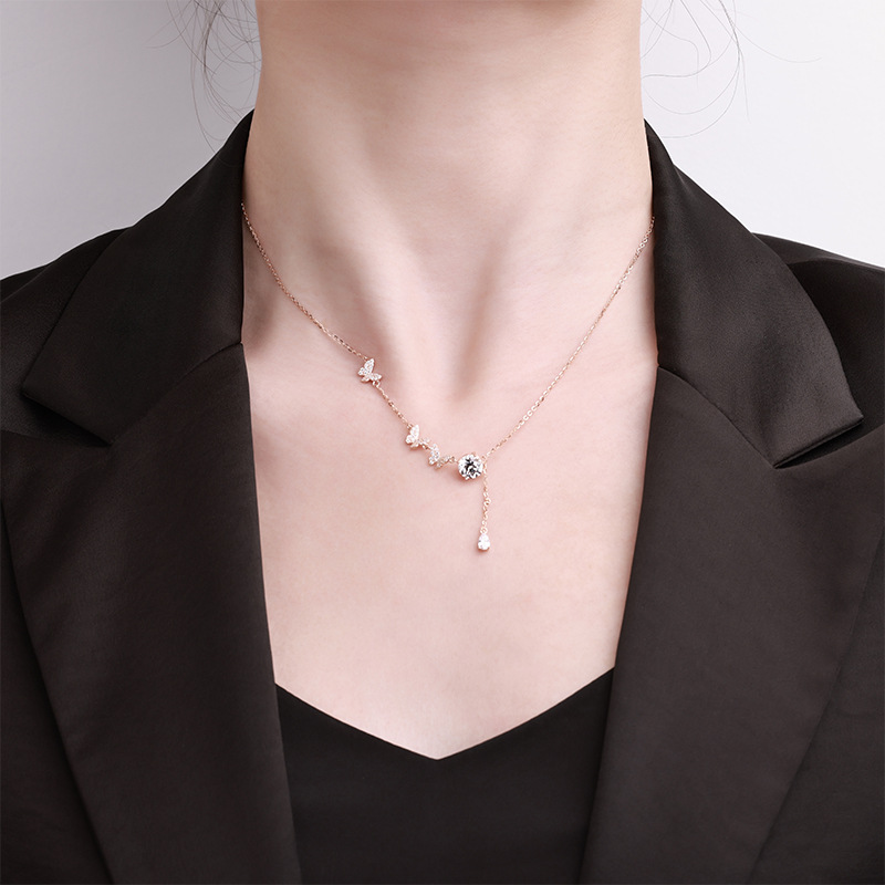 Zhuoheng selects light luxury and niche tassel butterfly Moissang necklaces for women's fashion accessories wholesale, including pure silver pendants