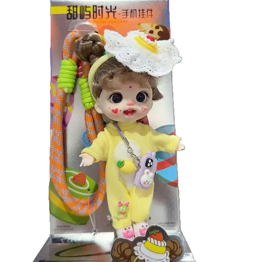 Girl Fen's creative and fashionable mobile phone pendant, vinyl doll, cute pendant, doll figurine, gift figurine Item Picture