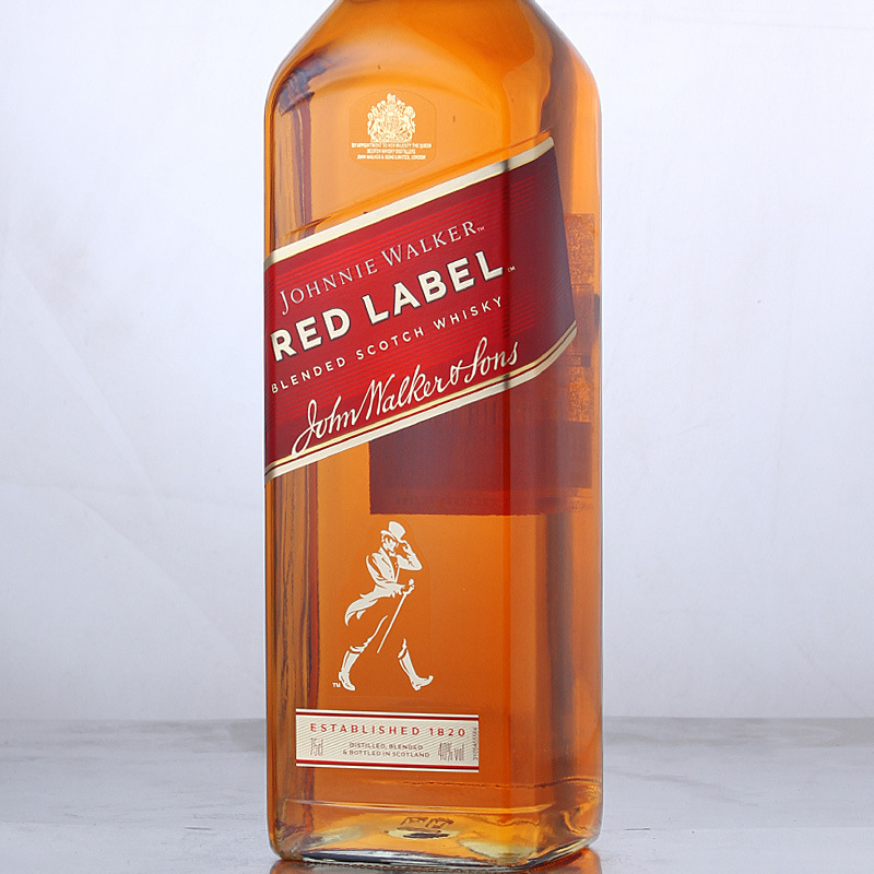 British genuine imported red Label whisky and black label whisky 700ml Application Scenario