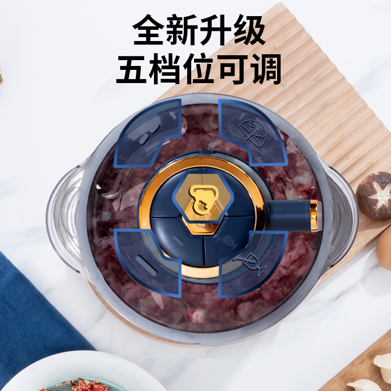 New stainless steel fully automatic meat grinder, household blender, 5L large capacity, multi-functional meat mincing machine Application Scenario