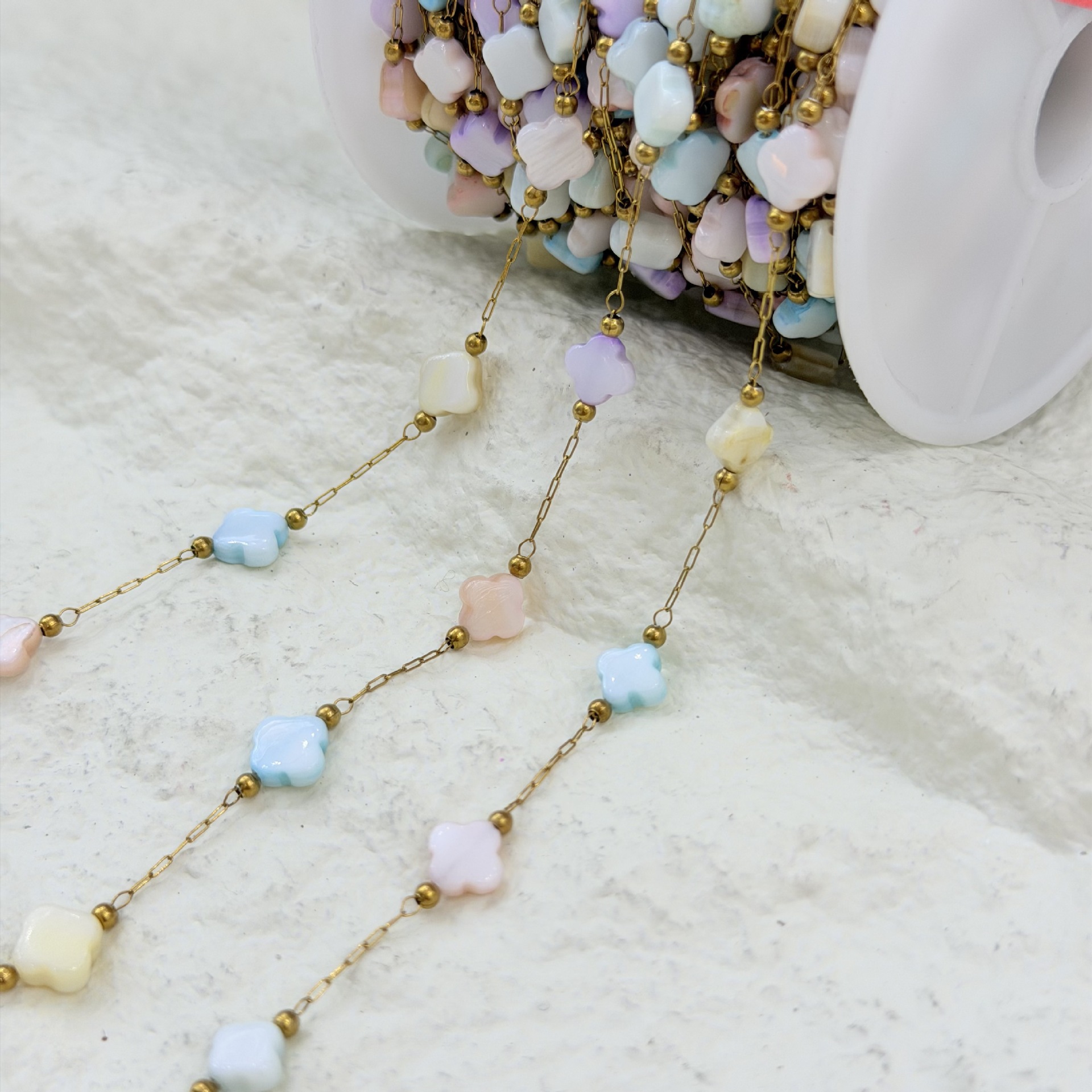 Wholesale of cross-border fresh and light-colored four-leaf anise-series bead fine chain semi-finished products for diy necklaces and hair accessories