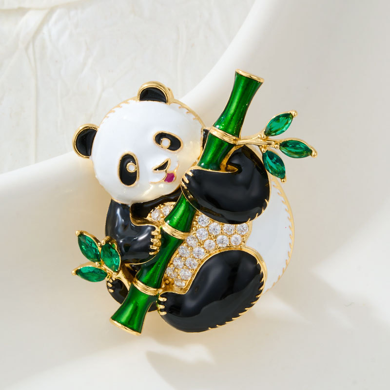 Cute and adorable bestseller Panda Holding bamboo brooch, copper micro-inlaid zircon enamel oil drip high-end fashion pin brooch Application Scenario