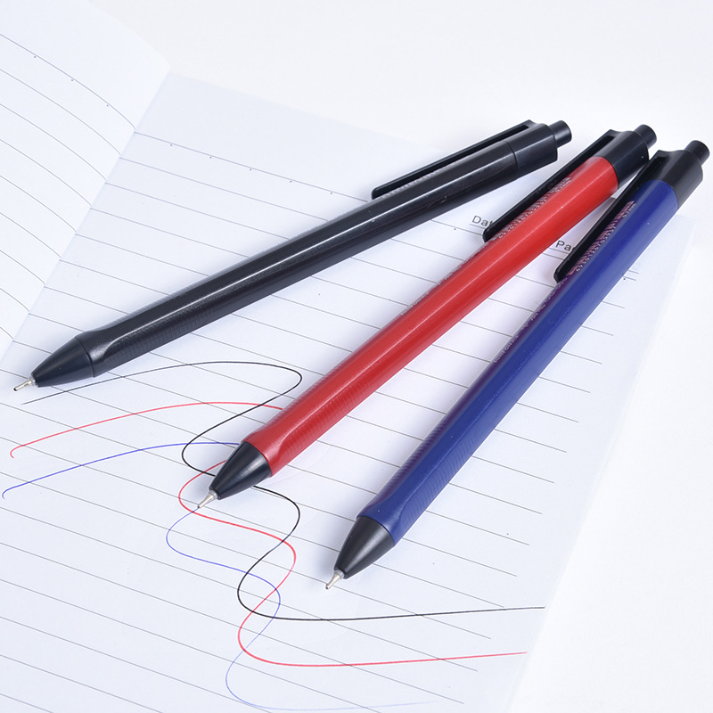 Tianfeng Oil Pen 508 Triangular Office 0.7MM oil pen, red, blue and black three-color bucket, smooth writing Application Scenario