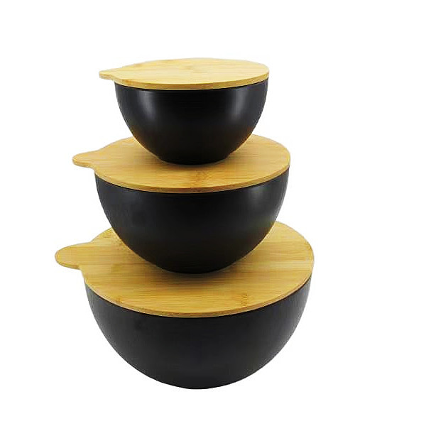Three sets of bamboo fiber salad bowls, large, medium and small, with bamboo LIDS for fruit and vegetable salad snacks Application Scenario