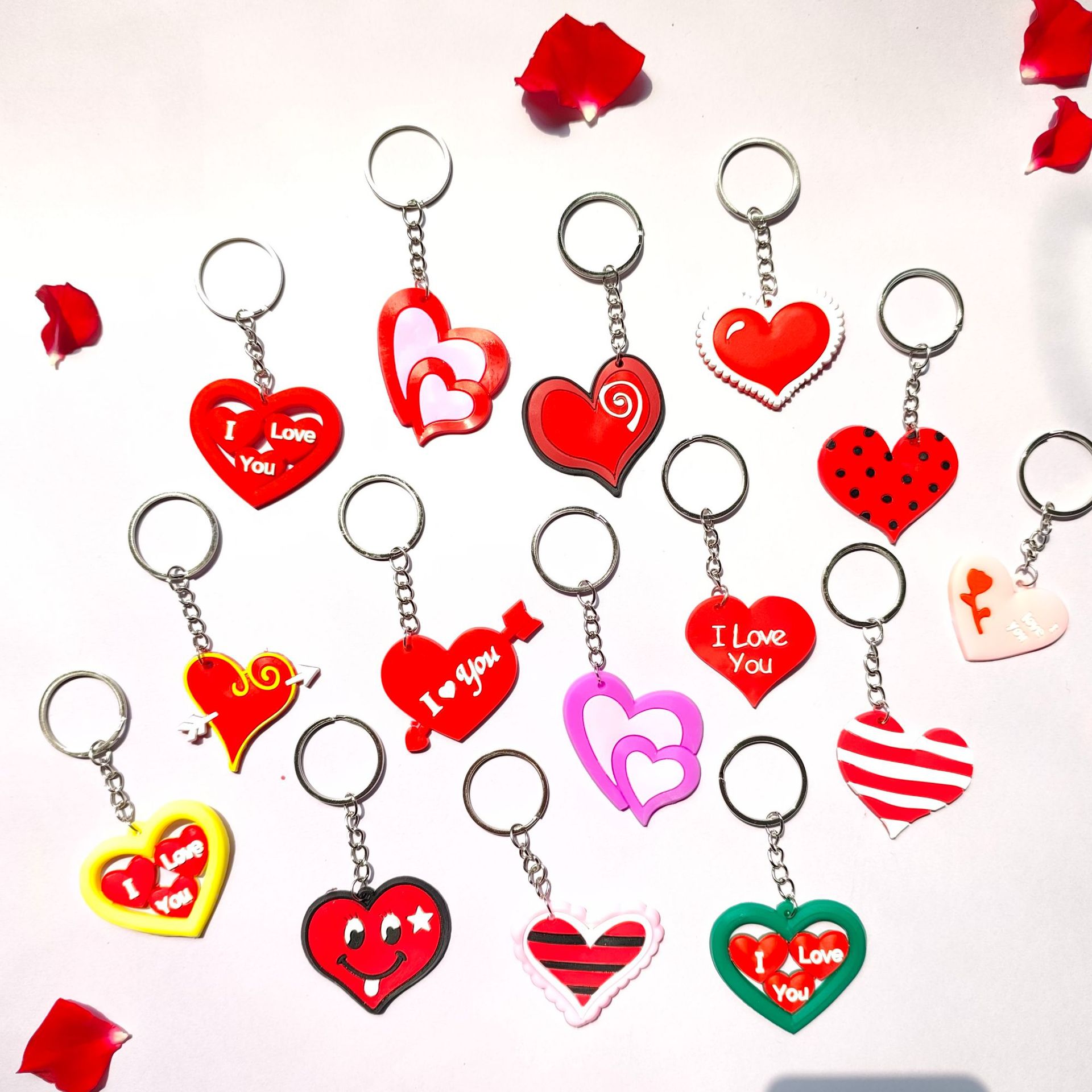 情人节软胶钥匙扣情人节礼物爱心桃心钥匙扣货源供应批发可爱