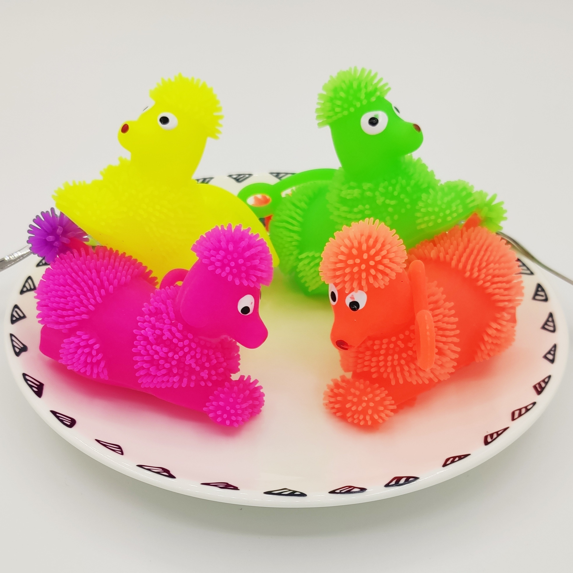 Poodle, furry ball, dog-shaped luminous release ball, flashing furry ball, a best-selling children's toy Specification image