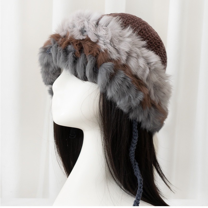 Factory direct sales of custom-made rabbit fur hats, woolen hats, fur headscarves, warm plush knitted hats and ear protectors