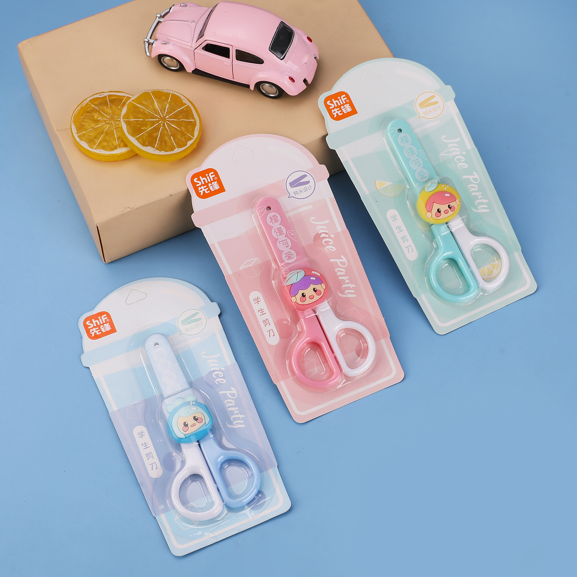 Pioneer 1256 Cartoon Student Scissors Office Art Paper-cutting Handicraft Scissors with Protective case scissors Specification image