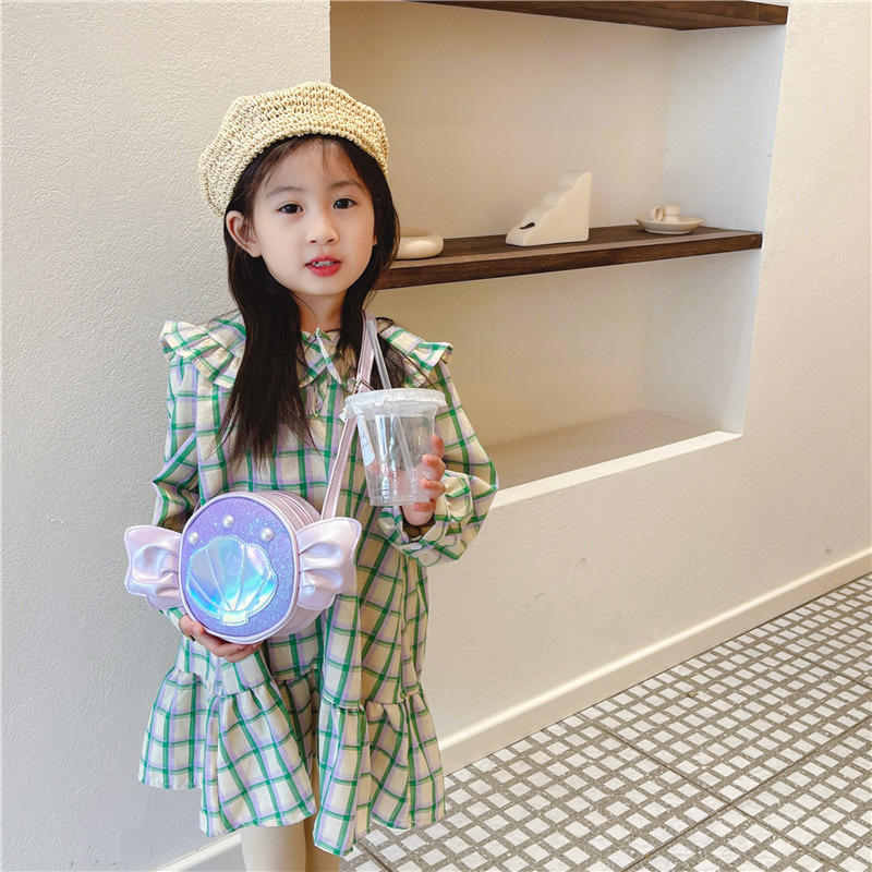 Versión coreana bolsa de niños lindo cartoon candy lentejuelas bolsa de un hombro bolsa de cuerpo cruzado de radium bolsa de cambio details Picture
