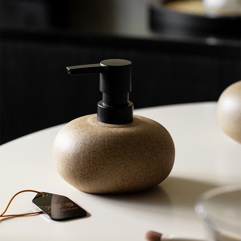 Wabi-sabi style rough earthenware press bottle, hotel and homestay lotion bottle, shampoo, body wash, hand sanitizer, conditioner portioned bottle