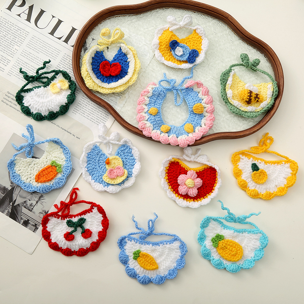 可爱迷你钩针口水巾手工编织针织毛线宠物围兜公仔玩偶DIY装饰品