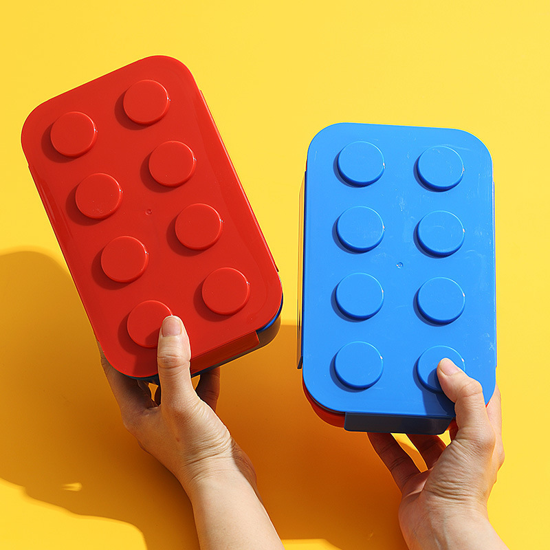 Cross-border DIY building block lunch boxes, lunch boxes, picnic boxes, children's salad boxes, bento boxes, fruit boxes, microwave heating Application Scenario