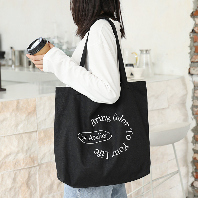 Korean-style casual and artistic canvas bag, Instagram simple letter print handbag, trendy and retro single-shoulder women's bag details Picture