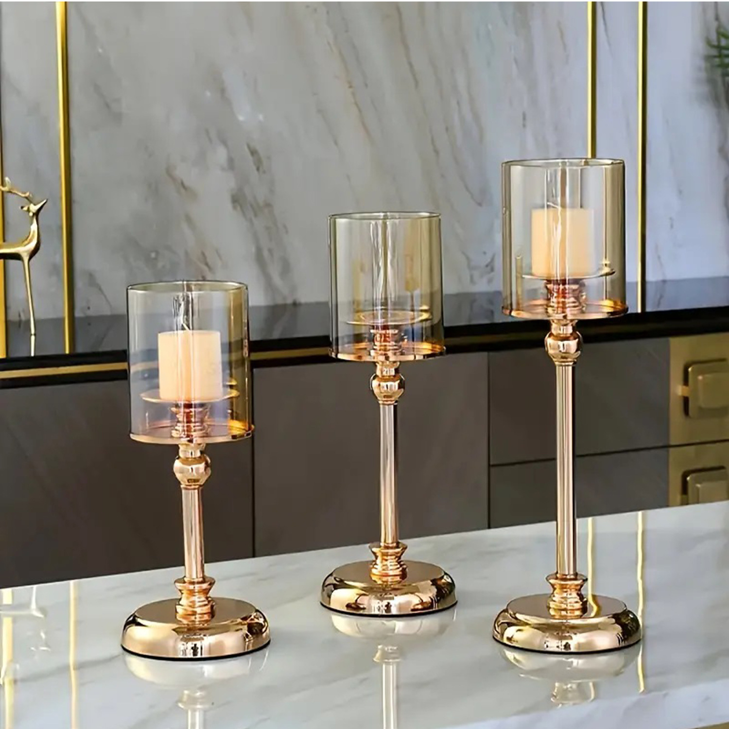 European-style ironwork glass candlesticks, light luxury Chinese and Western dining tables, wedding model room, home candlelight dinner, high appearance level ornaments details Picture