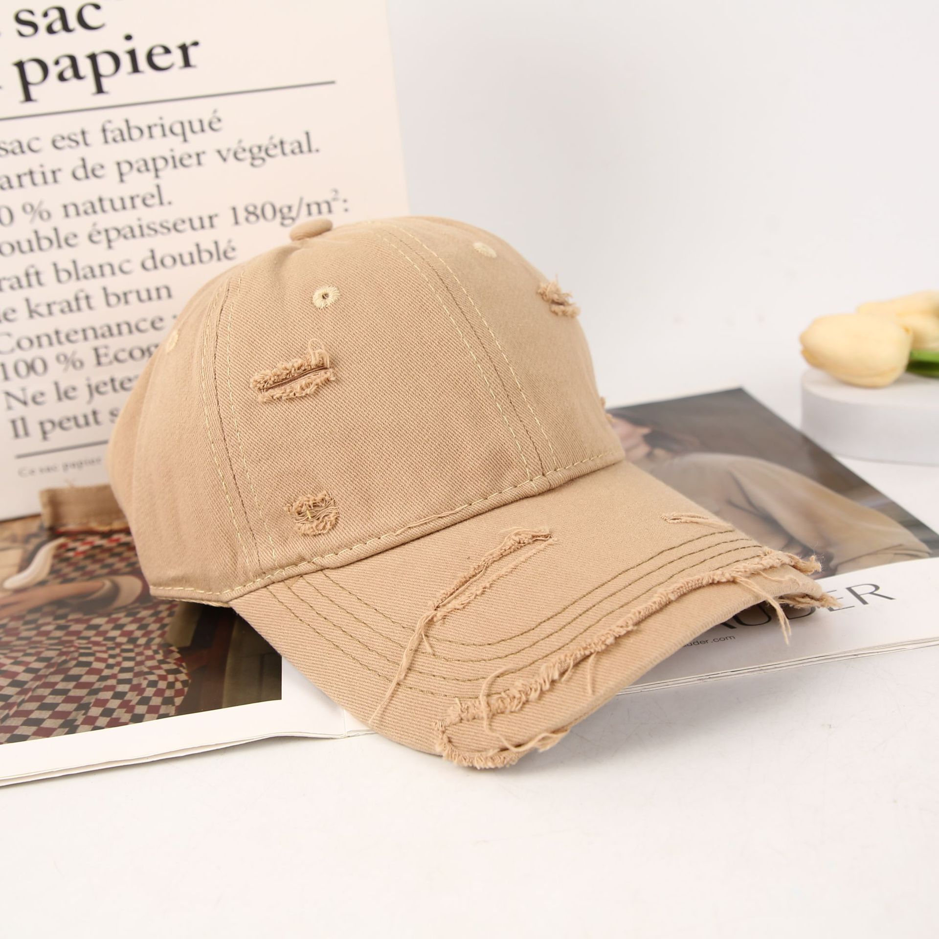 Cross-border retro and unique perforated baseball cap for men and women, ins summer trend hip-hop versatile soft top curved brim sunshade baseball cap details Picture
