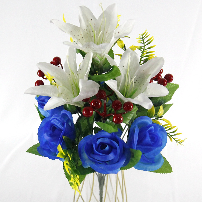 跨境仿真玫瑰花婚庆百合发财果冬青果12头仙桃玫仿真绢花家居花艺产品图