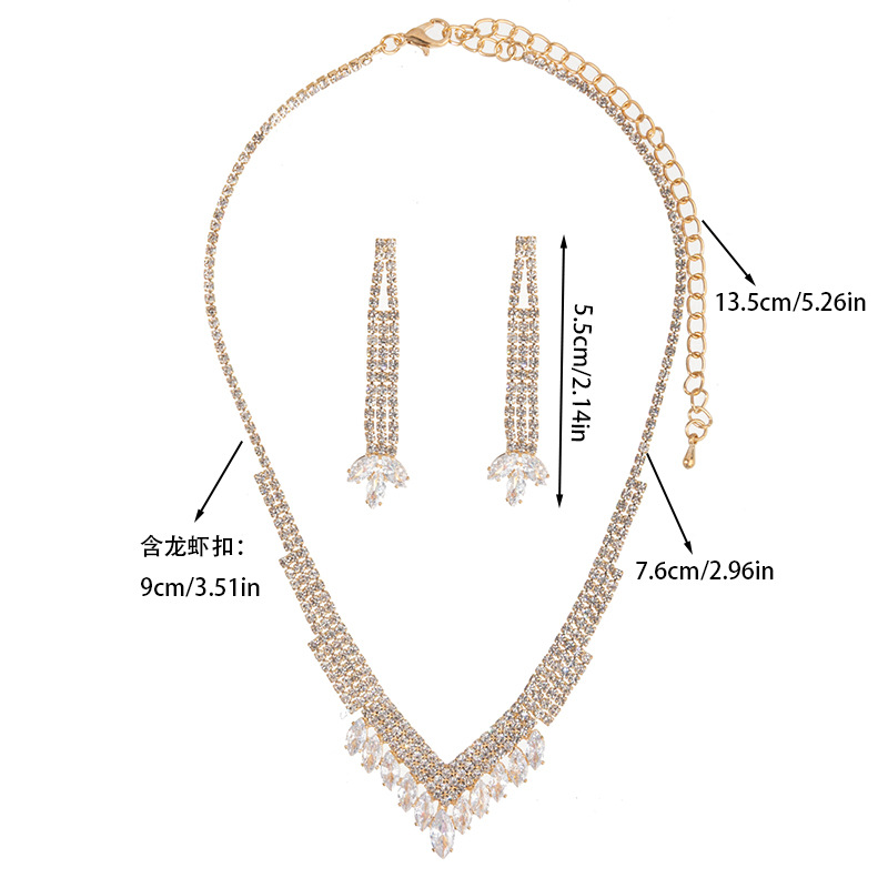 European and American cross-border V-shaped diamond zircon necklace + earrings luxurious two-piece set for brides' wedding dinner, shining jewelry set wholesale supply Specification image