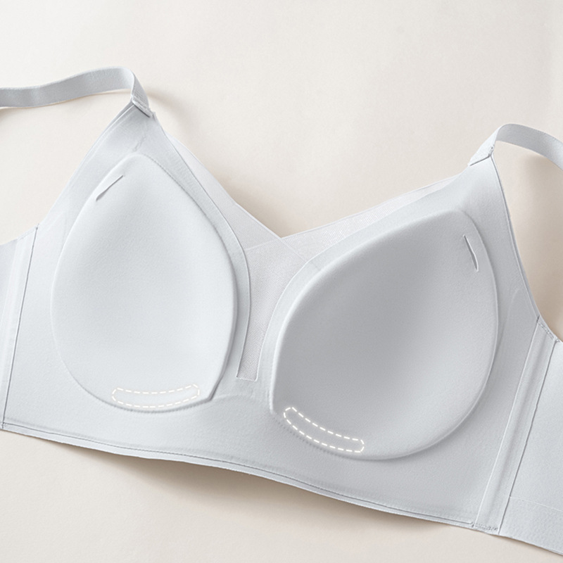 无痕文胸实物图