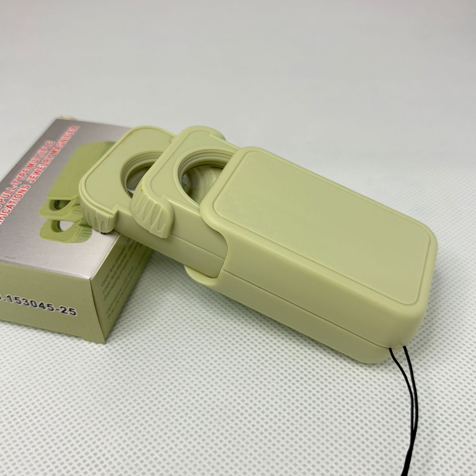 新款抽拉式双镜LED灯照明袖珍型便携式亚克力镜片方形口袋放大镜