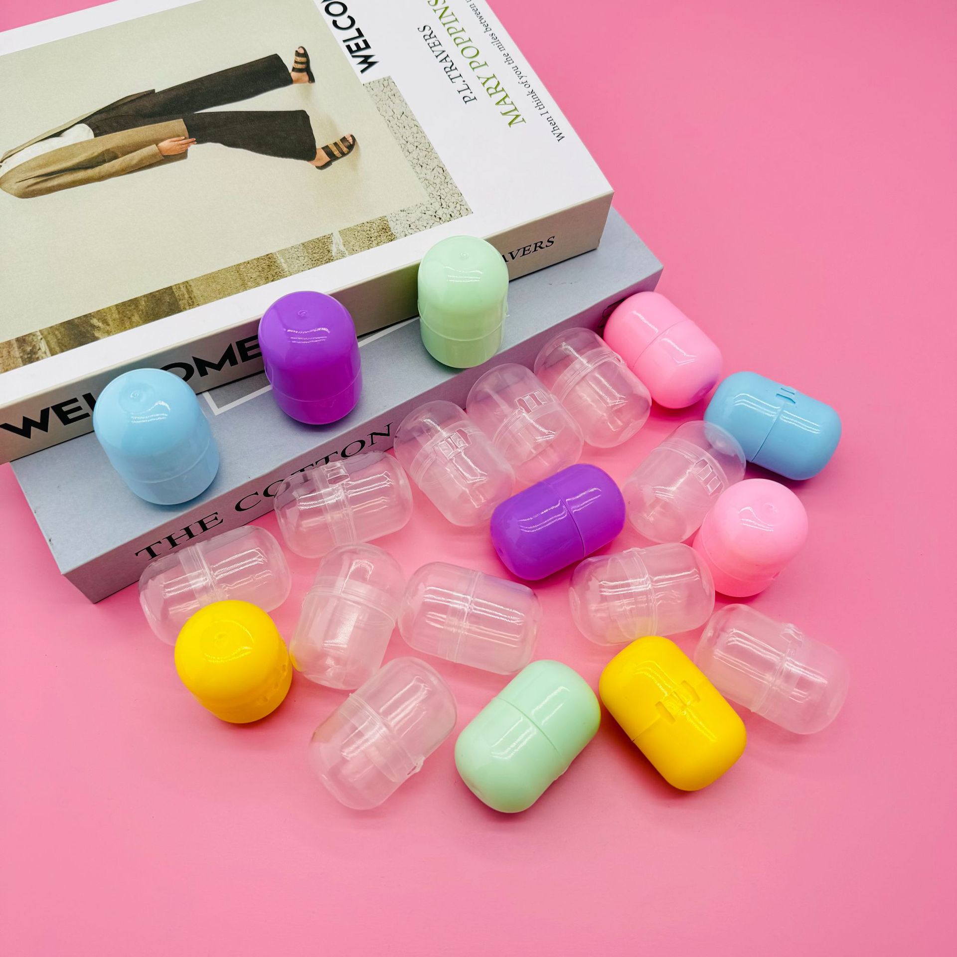 4.7*3.2cm空壳扭蛋球空壳扭蛋壳儿童玩具批发胶囊扭蛋壳礼品球细节图