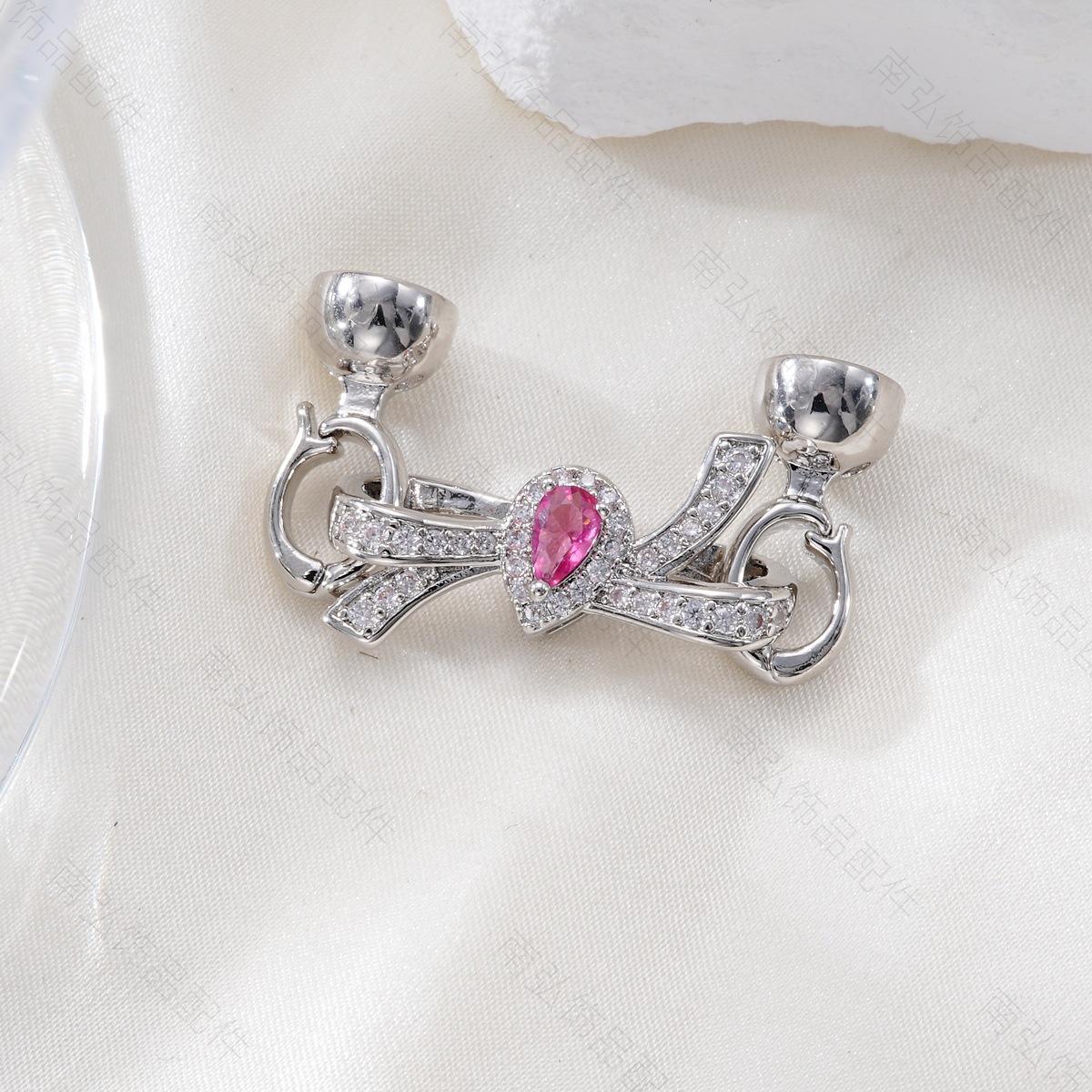 Pearl necklace clasp, copper-plated 18k gold, zirconium-inlaid bow, figure-eight clasp, high color retention DIY jewelry accessory Specification image